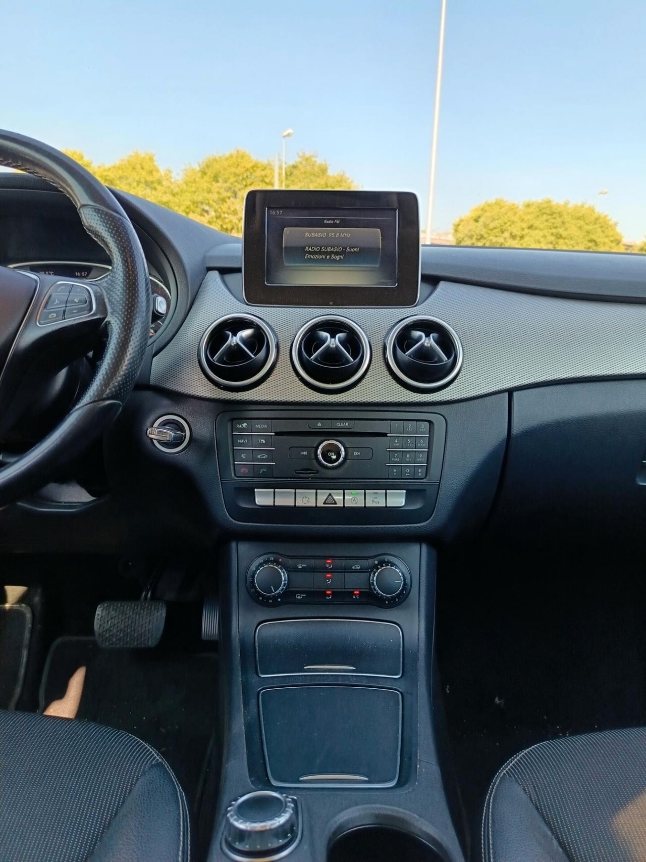 Mercedes-benz B 180 CDI Automatic Sport