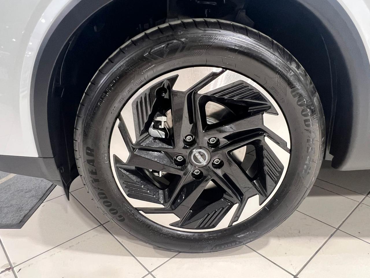 Nissan Qashqai MHEV 140 CV N-Connecta NUOVA/KM0
