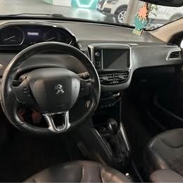 Peugeot 208 1.6 e-HDi 92 CV Stop&Start 3 porte Active