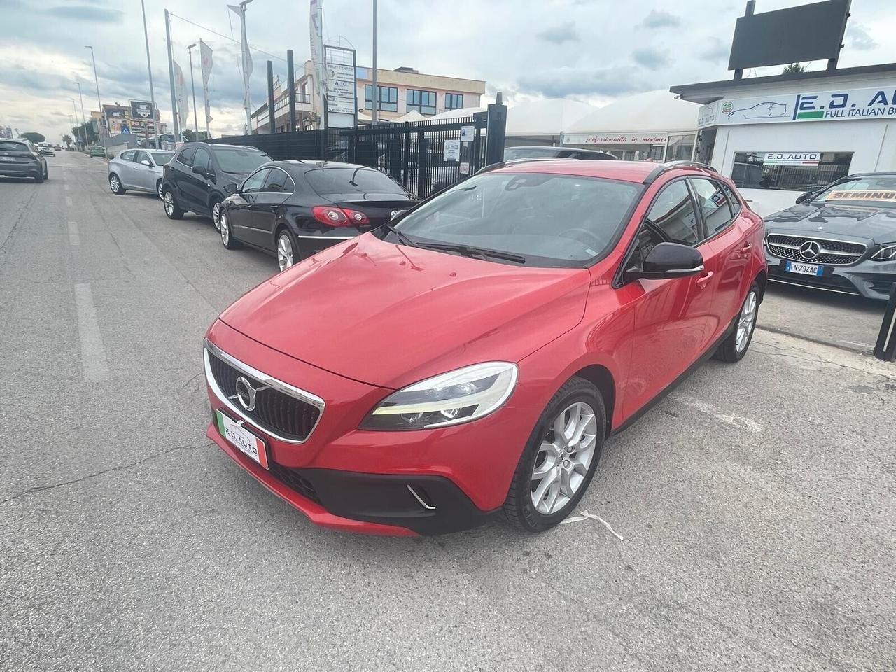 Volvo V40 Cross Country D3 Pro