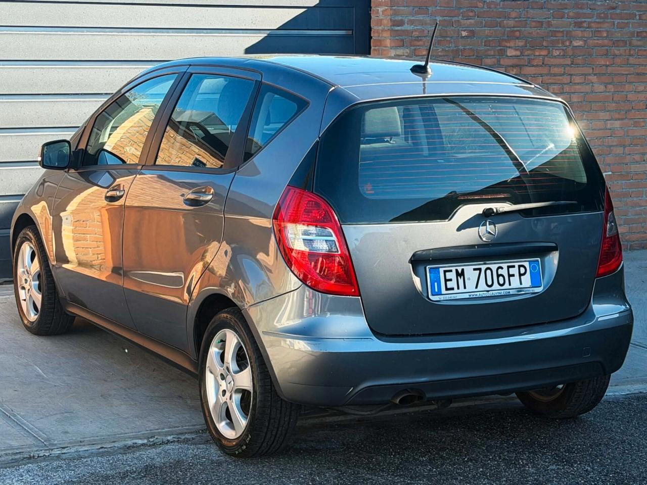 Mercedes A 160i-135.000km-Tag.Cert-Garanzia-2011
