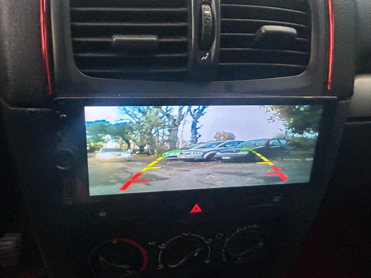 Renault Clio 1.2 16V benzina 5 porte