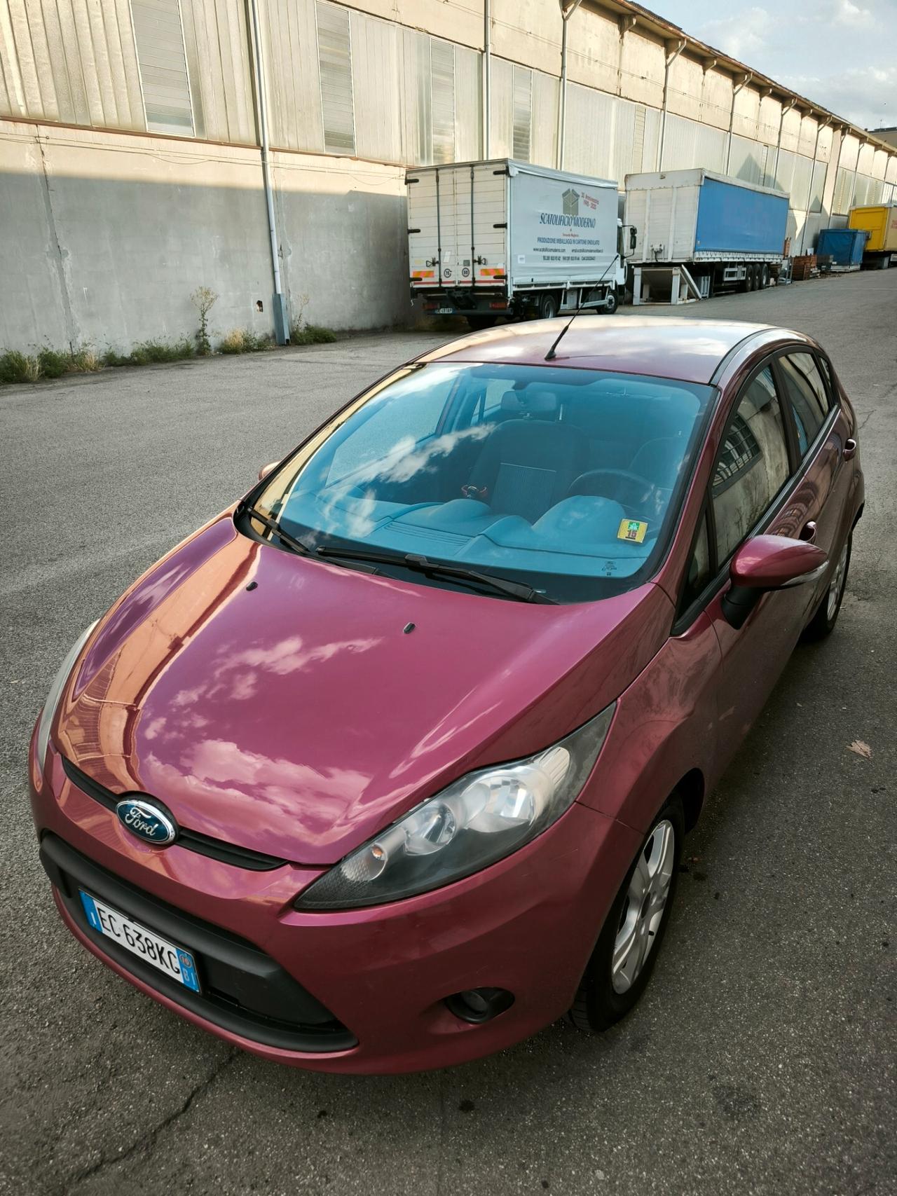 Ford Fiesta 1.4 TDCi 5p. Ghia neopatentati