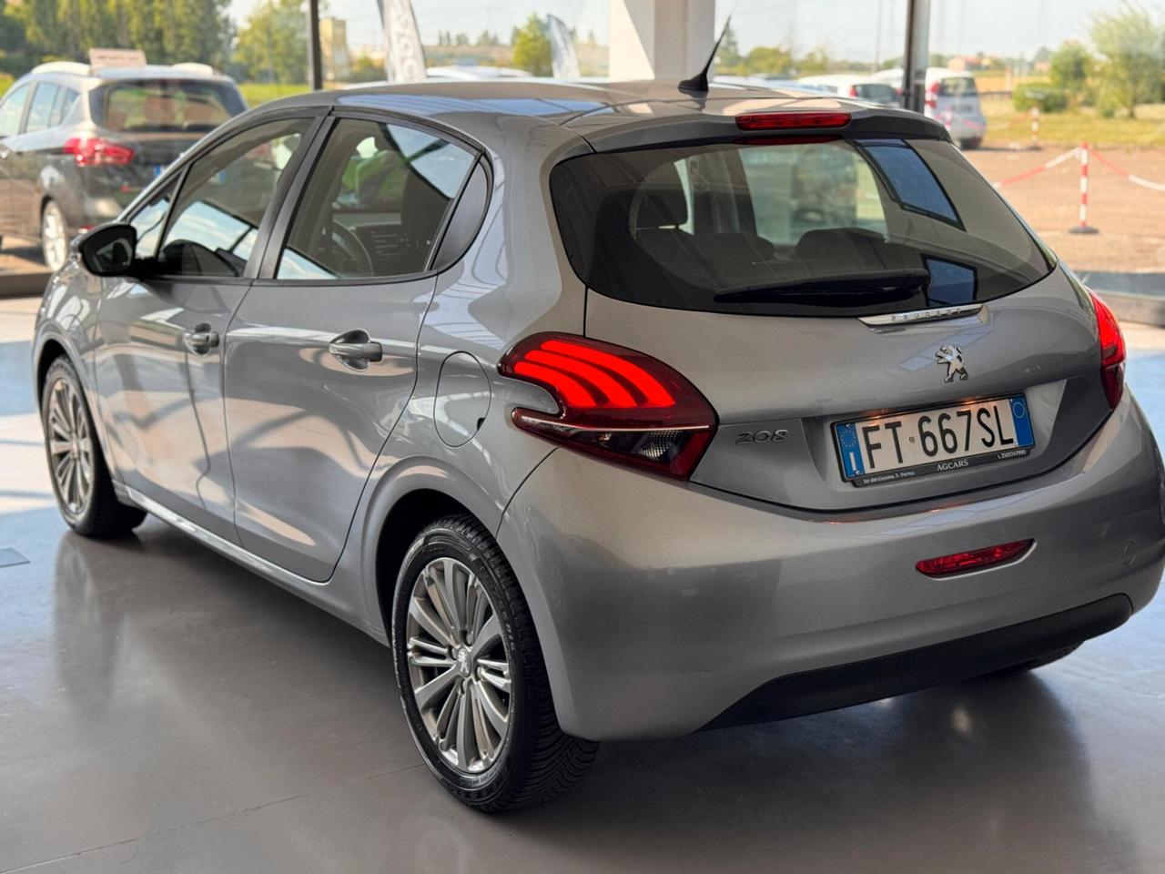 Peugeot 208 PureTech 82 Stop&Start 5 porte Allure