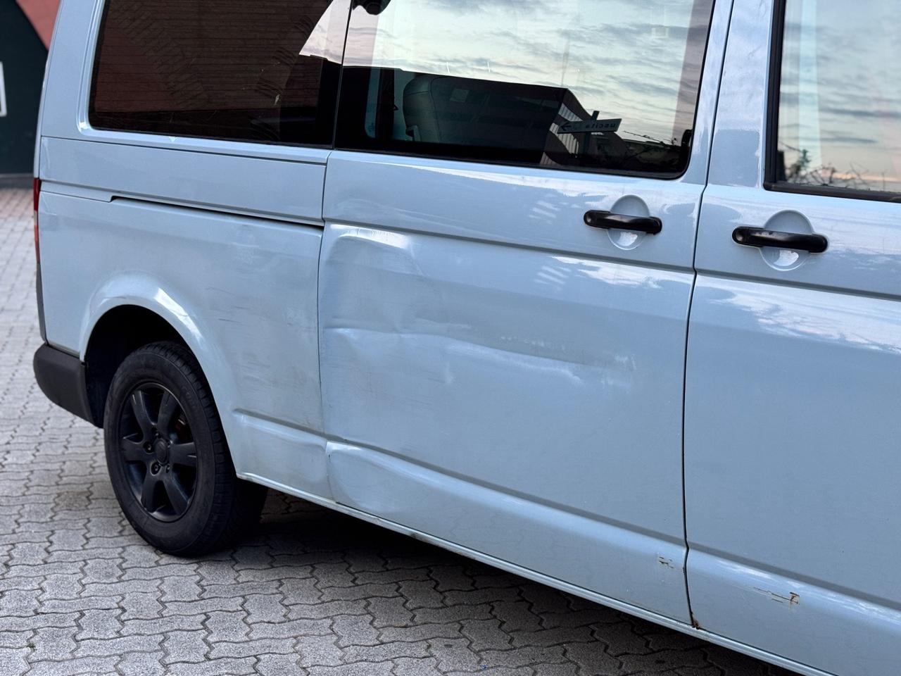 Volkswagen Transporter 2.5 TDI/174CV PC Kombi