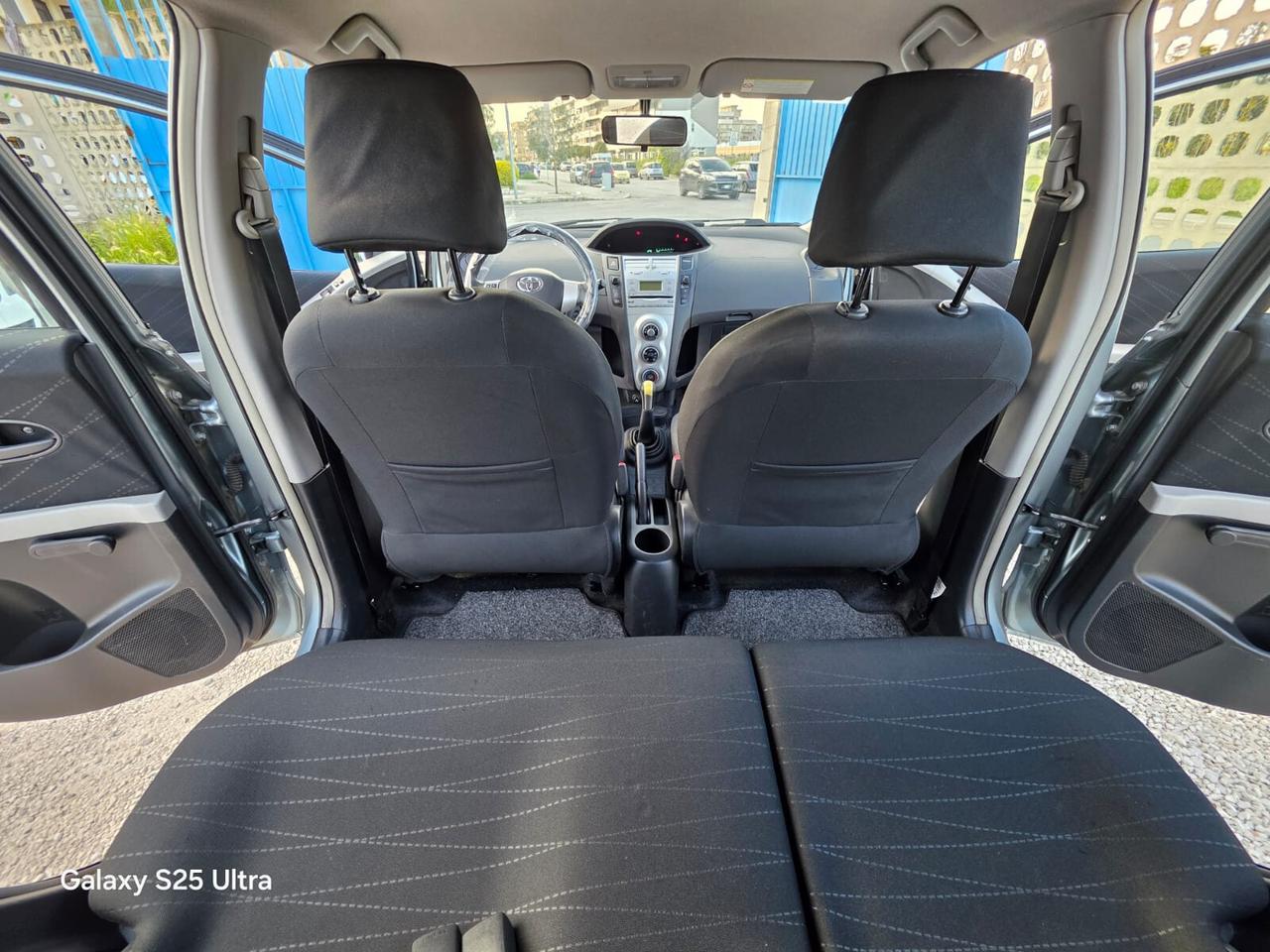 Toyota Yaris 1.0 5 porte Sol