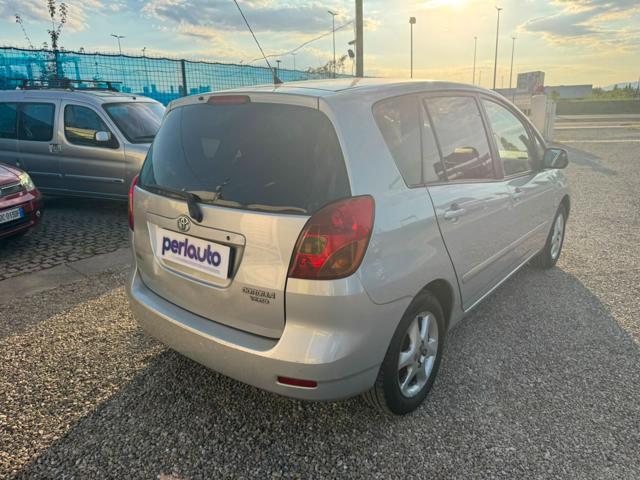 TOYOTA Corolla Verso 1.6 16V