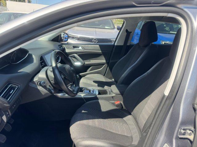 PEUGEOT 308 PureTech Turbo 130 S&S Allure