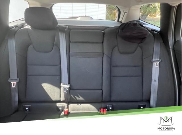 Volvo V60 D3 AWD Geartronic R-design