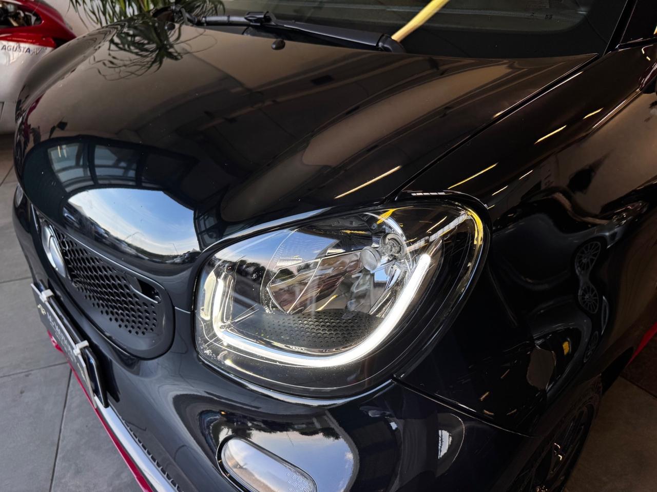 Smart ForTwo BRABUS 0.9 Turbo twinamic Xclusive