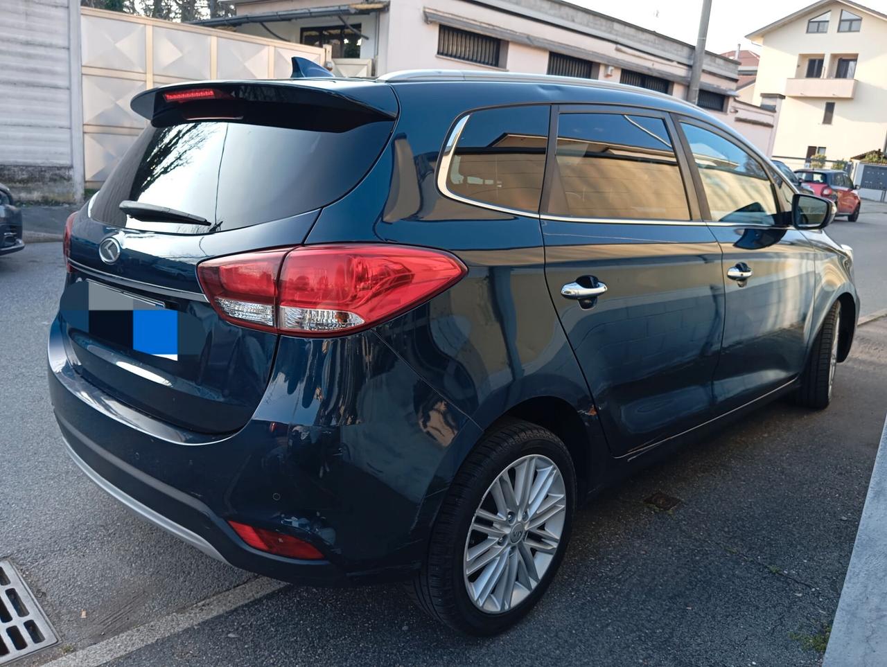 Kia Carens 1.7 CRDi 115 CV Business Class