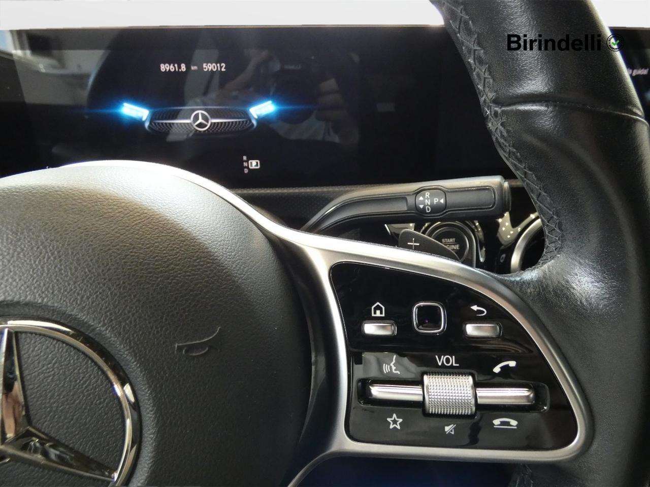 Mercedes-Benz Classe A (W177) - A 180 d Automatic Business