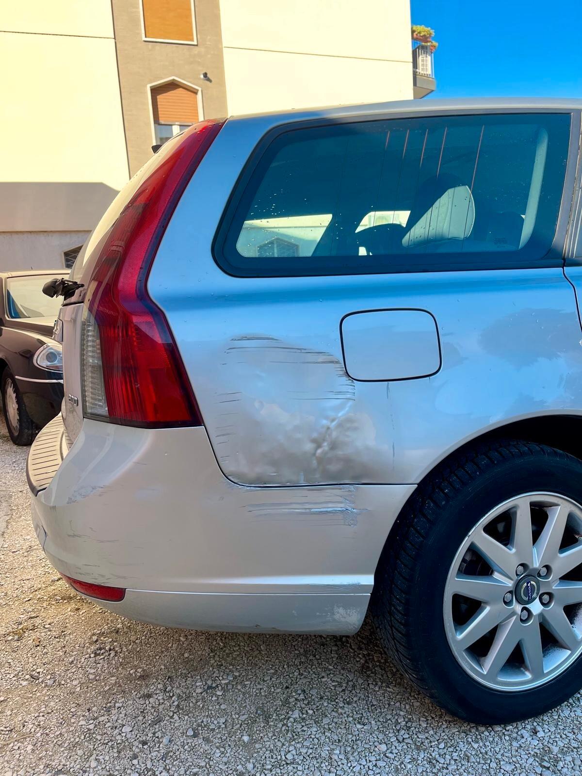 Volvo V50 2.0 D Momentum RESTYLING CINGHIA SOSTITUITA