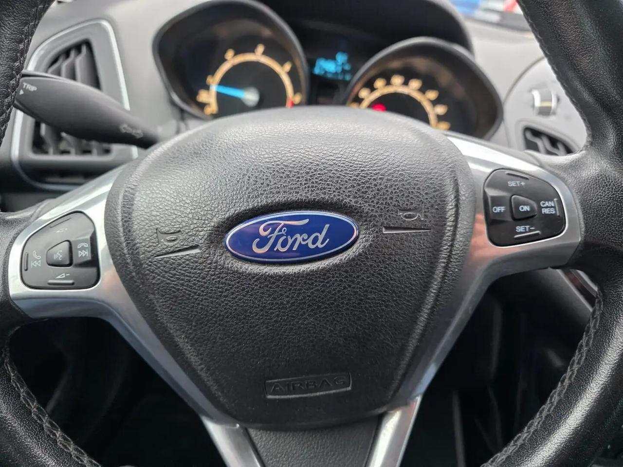 Ford B-Max 1.5 TDCi 75 CV Titanium