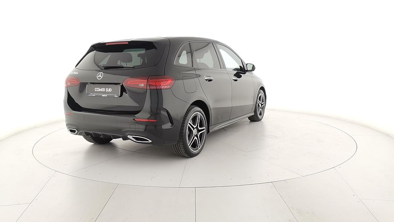 Mercedes-Benz Classe B - W247 2023 - B 250 e phev AMG Line Advanced Plus auto
