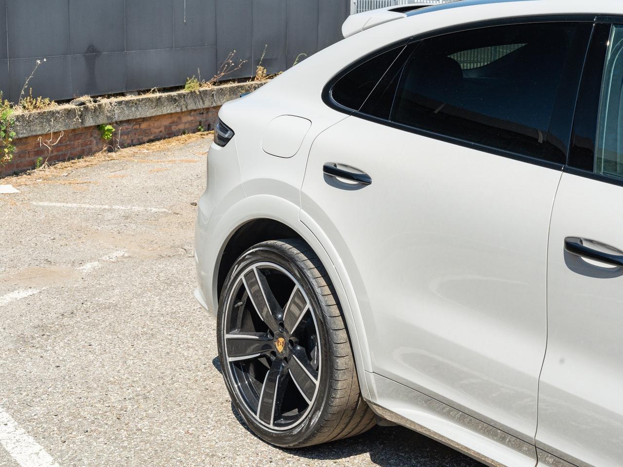 Porsche Cayenne Coupé 3.0 V6 - ASSE POSTERIORE STERZANTE