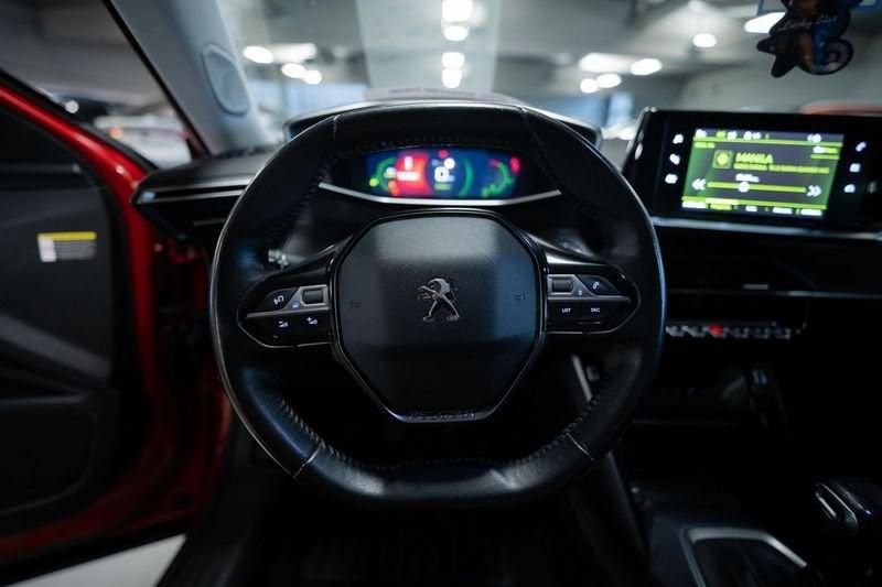Peugeot 2008 1.2 PureTech Allure S&S 130CV