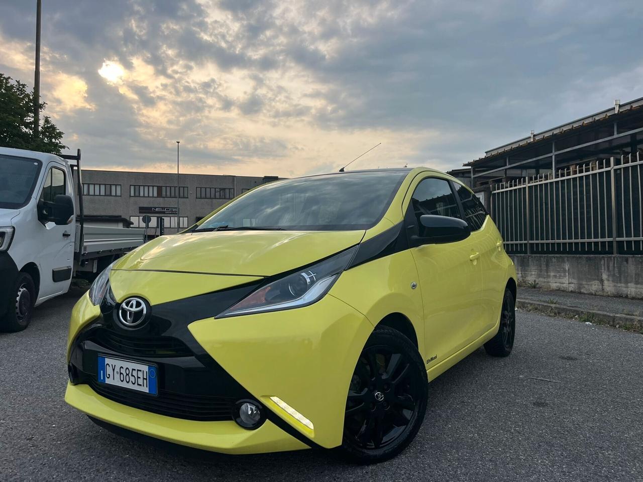 Toyota Aygo 1.0 BENZ SOLO 79K KM