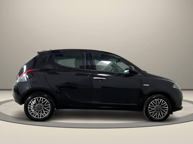 LANCIA Ypsilon 1.0 FireFly 5 porte S&S Hybrid Gold Plus