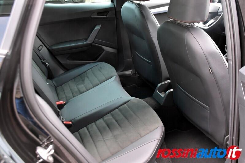 SEAT IBIZA 1.0 ECOTSI 95 CV FR + R18 BLACK DESIGN PACK