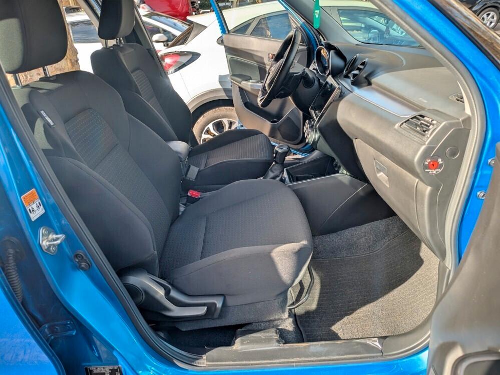 Suzuki SWIFT 1.2 Hybrid AUTOMATICA FULL TOP