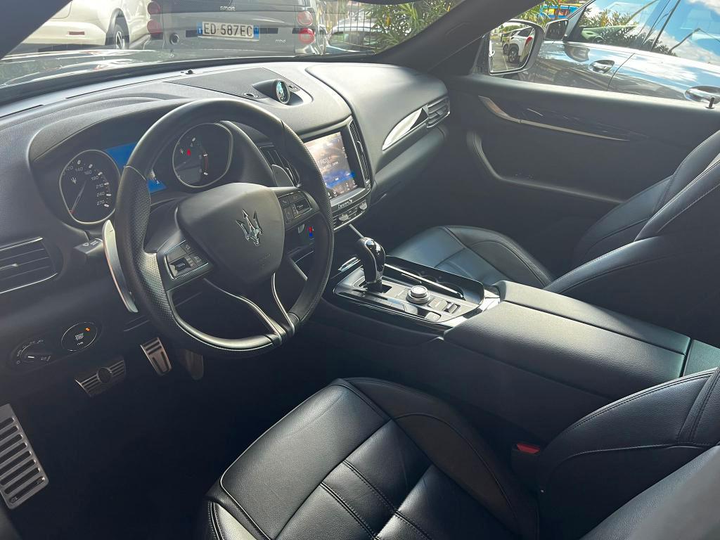 Maserati Levante 3.0 V6 Gransport 275cv auto