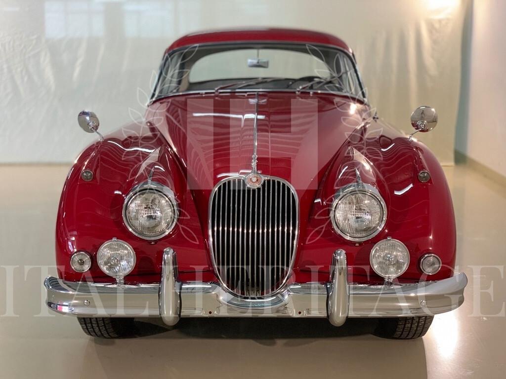 Jaguar XK 150