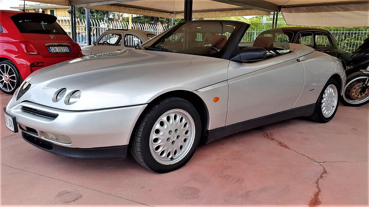Alfa Romeo GTV Spider 2.0i 16V Twin Spark cat