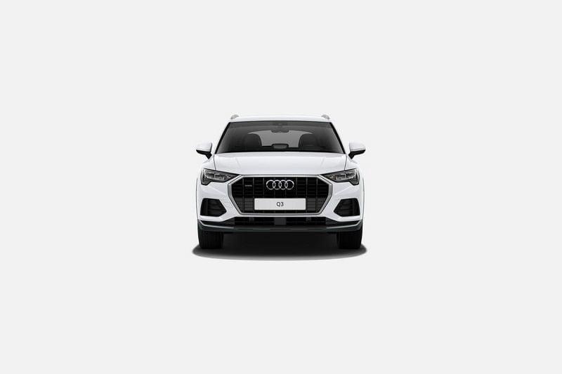 Audi Q3 45 2.0 tfsi Identity Black quattro 245cv s-tronic