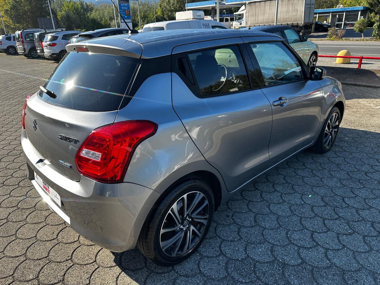 Suzuki Swift 1.2 Hybrid Top