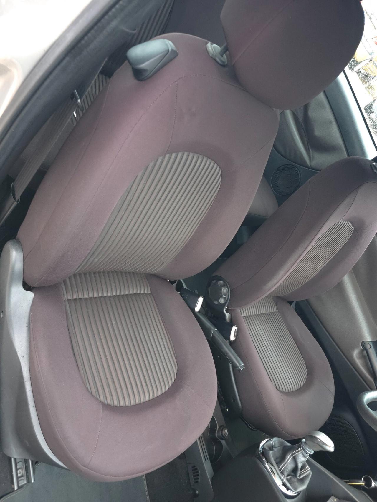 Lancia Ypsilon 1.2 69 CV Elle