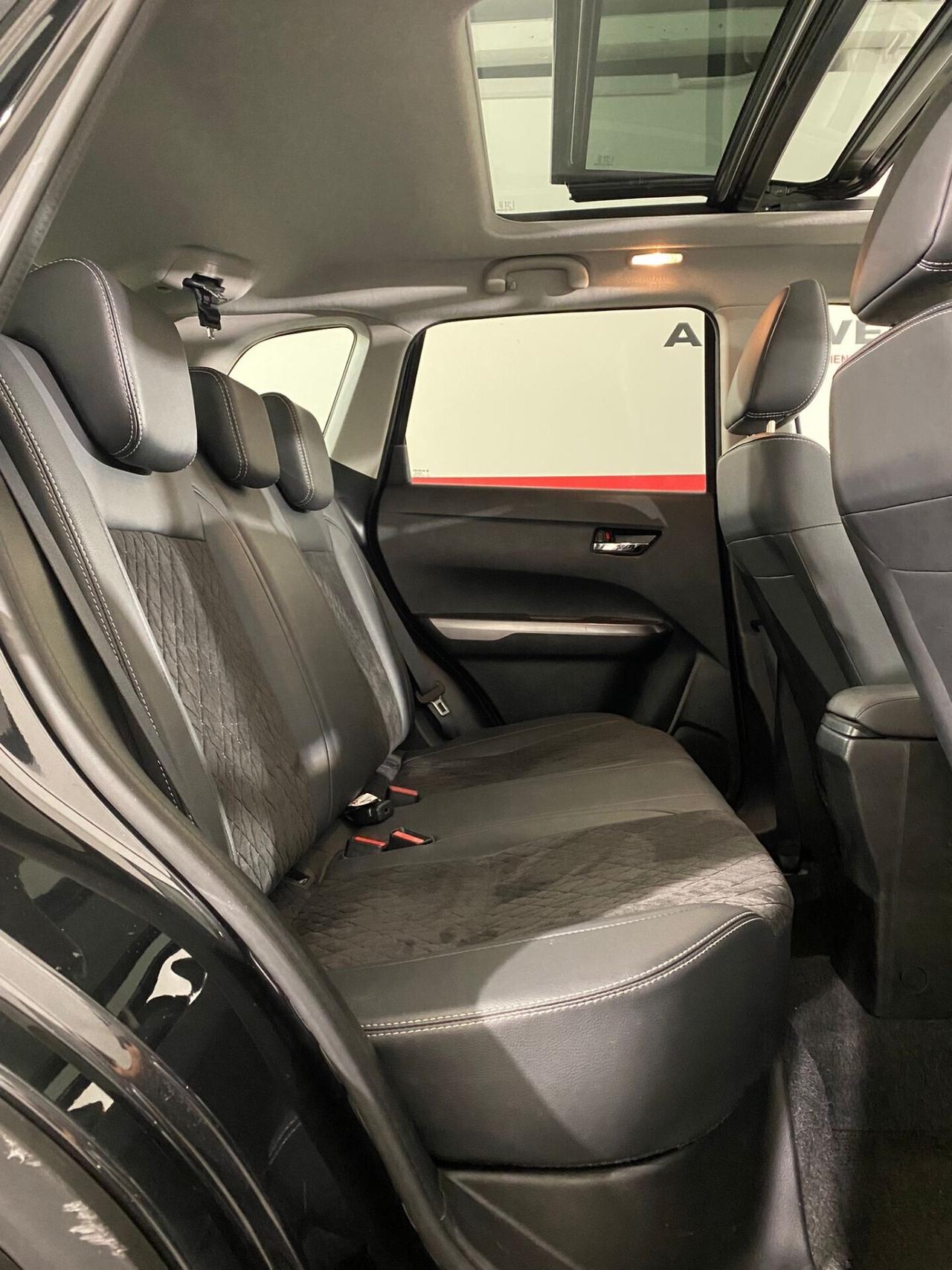 Suzuki Vitara 1.5 Hybrid A/T Starview