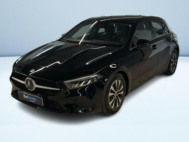 Mercedes Classe A 180 180 D Advanced 8G-DCT