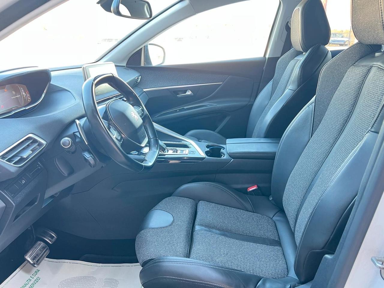 Peugeot 3008 PureTech Turbo 130 GT Line strafull