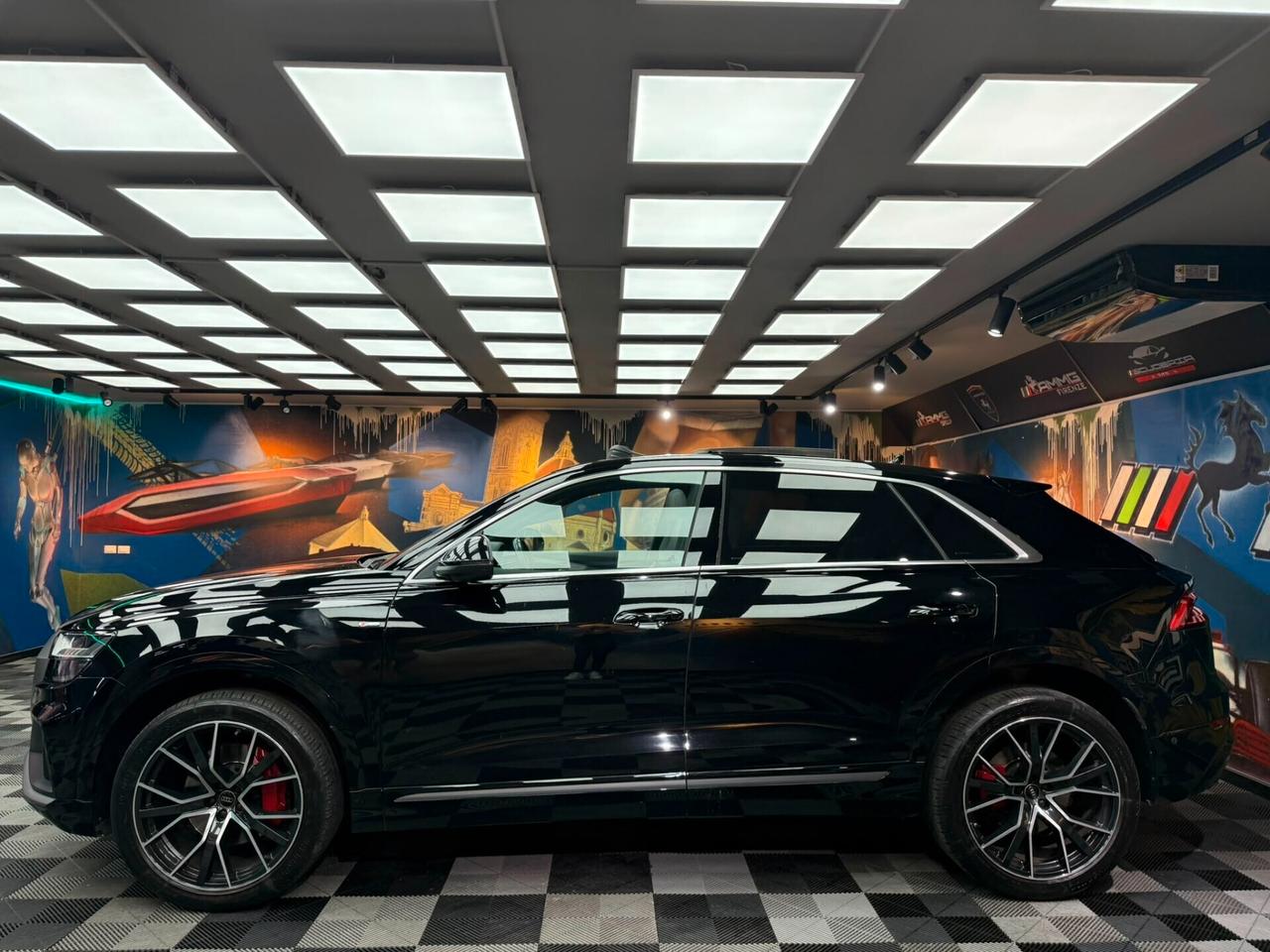 Audi Q8 50 TDI 286 CV quattro tiptronic Sport (734)