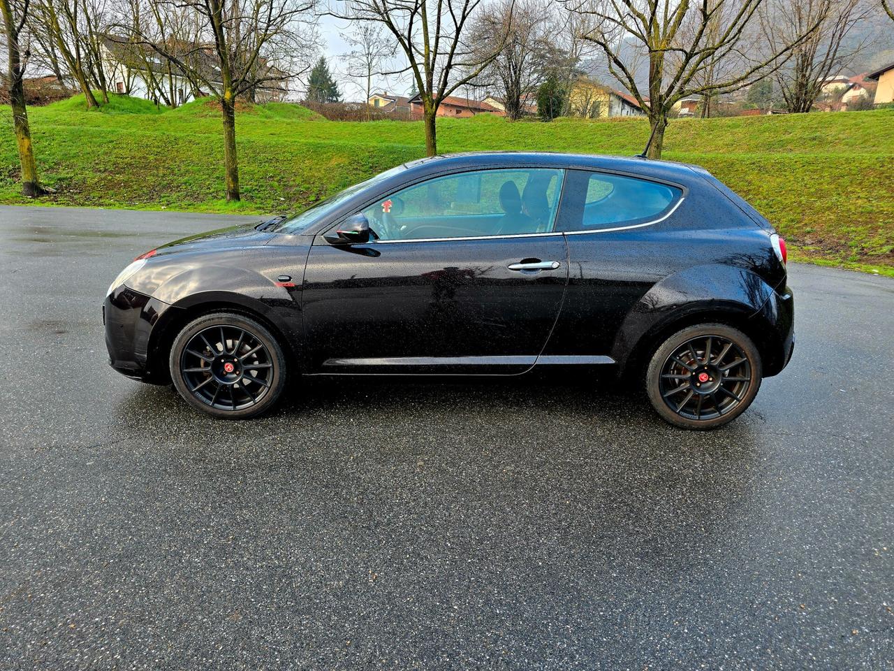 Alfa Romeo MiTo 1.4 T 120 CV GPL Distinctive Sport Pack