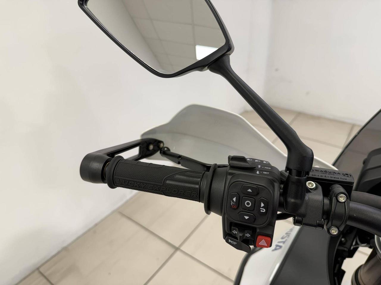 MV Agusta LXP 931 Orioli