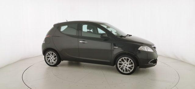 LANCIA Ypsilon 1.2 69 CV 5 porte Gold