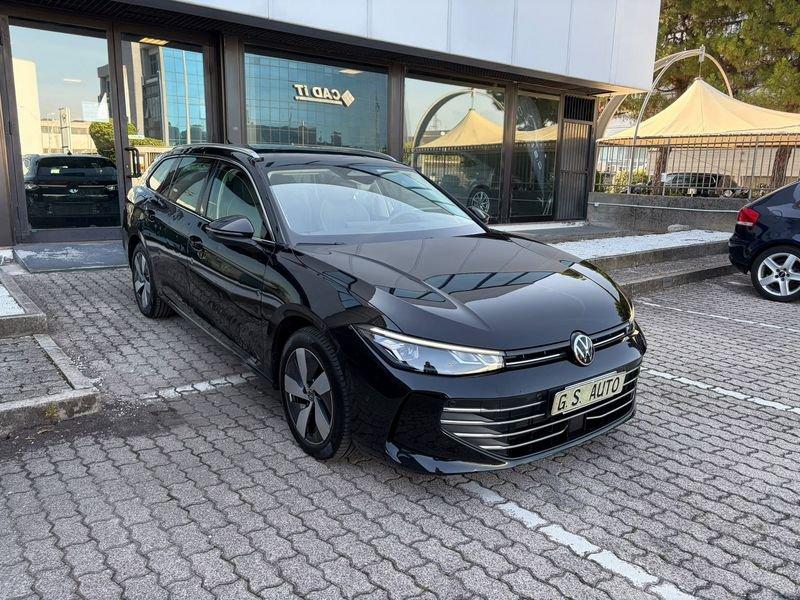 Volkswagen Passat Variant 2.0 tdi scr 150cv dsg GRANDINATA