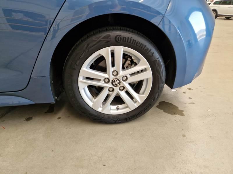 Toyota Corolla 1.8h Active cvt