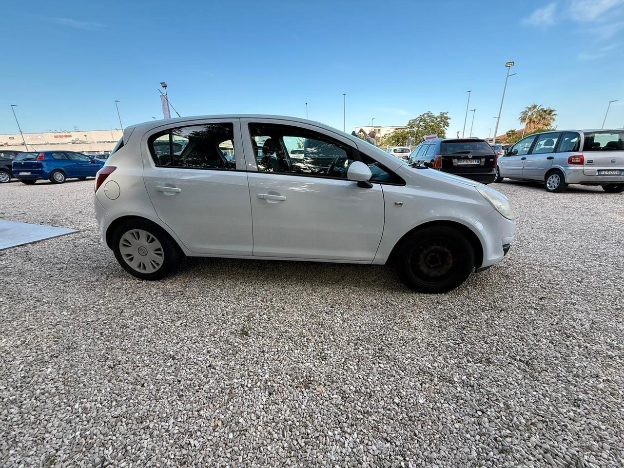 Opel Corsa 1.2 80CV 5 porte GPL-TECH Club