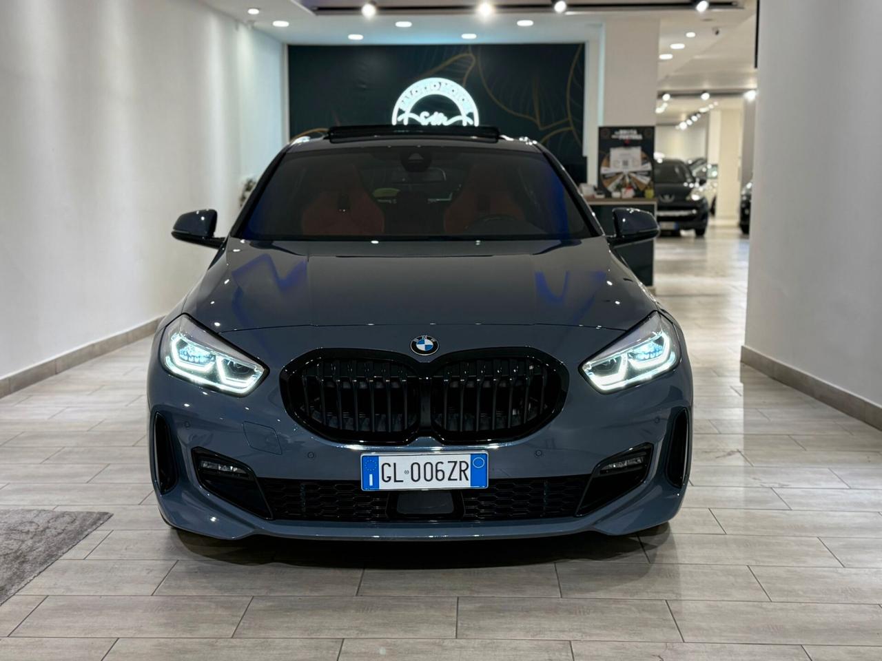 BMW 116d 5p. COLORVISION MSPORT ANNO 2022 50.000KM