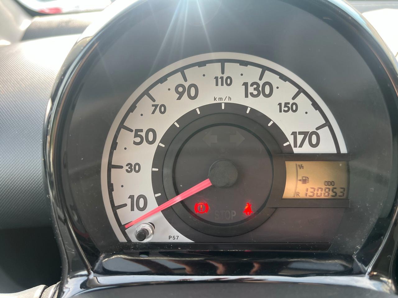 Toyota Aygo 1.0 12V VVT-i 5 porte Cool Soda Connect