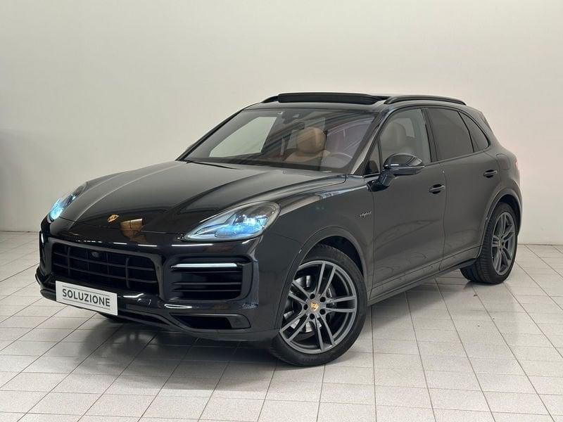 Porsche Cayenne Cayenne 3.0 V6 E-Hybrid Platinum Edition