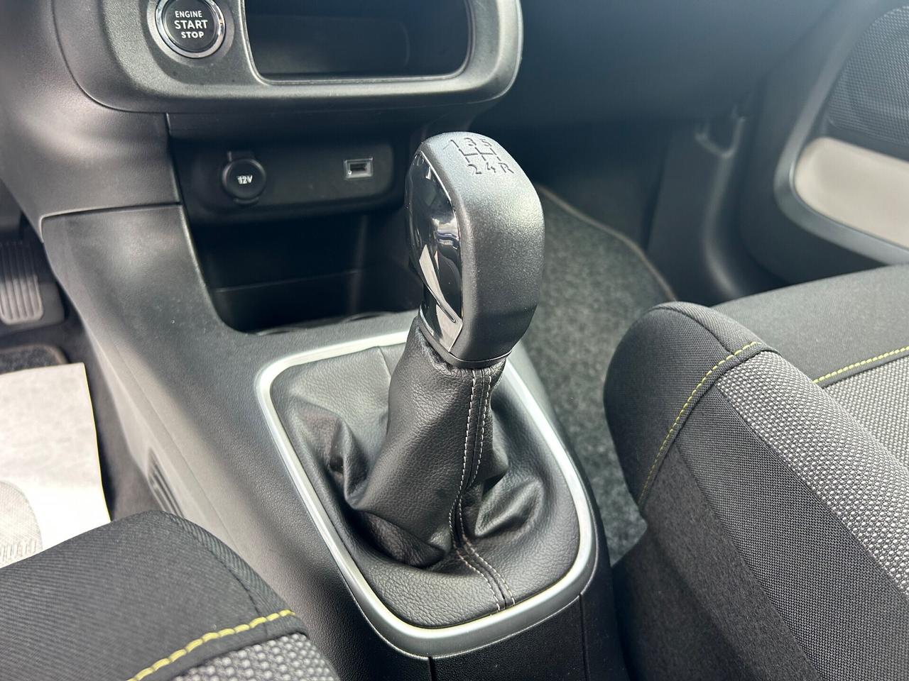 Citroen C3 1.2 SHINE *97000KM* UNIPRO