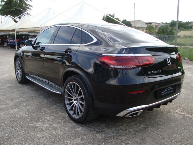 Mercedes-Benz GLC 300 d Coupe Premium AMG 4matic 245CV