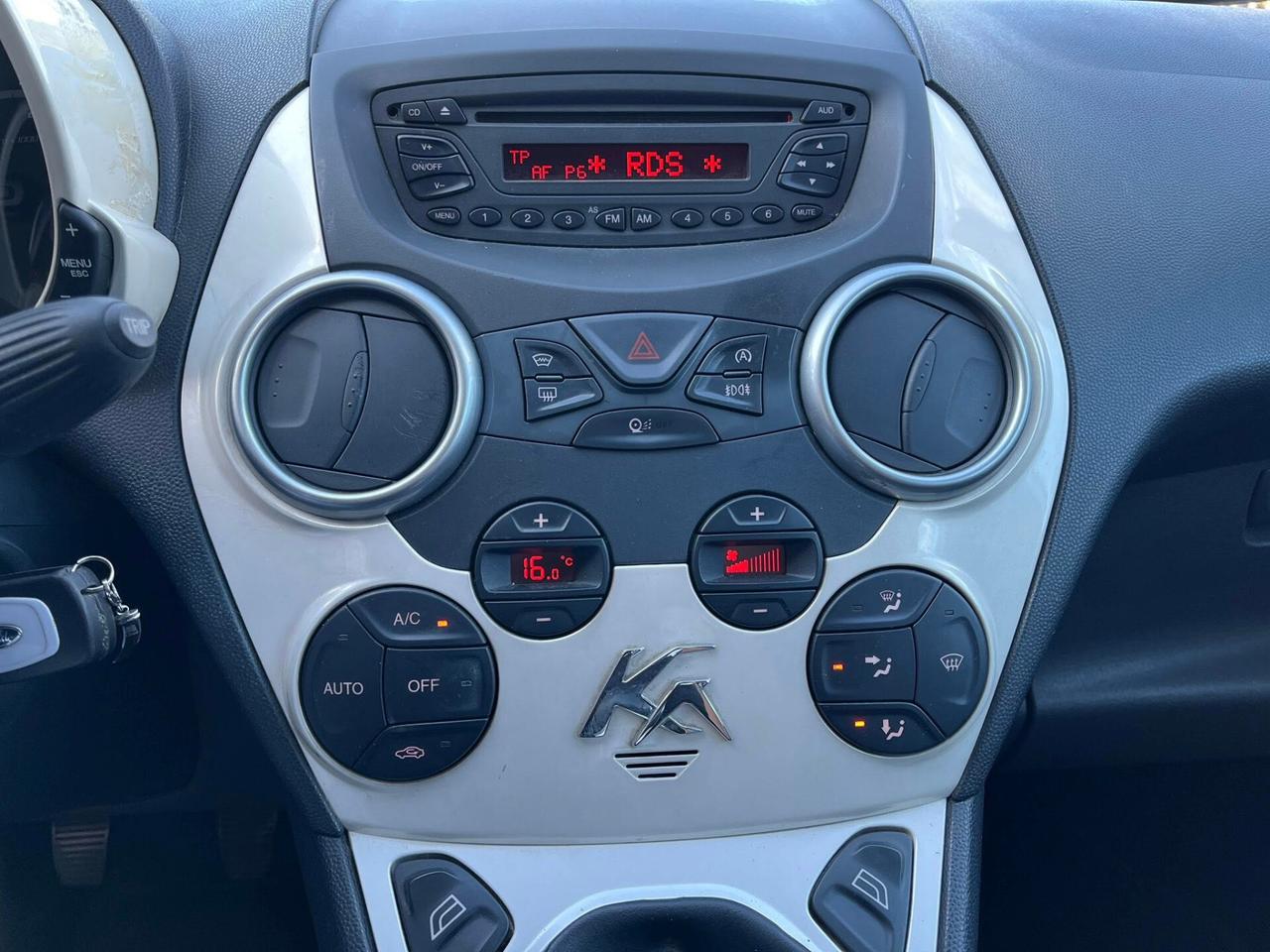 Ford Ka 1.3 TDCi 75CV Titanium TETTO