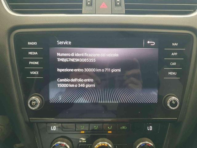 SKODA Octavia 1.6 TDI SCR 115 CV Wagon