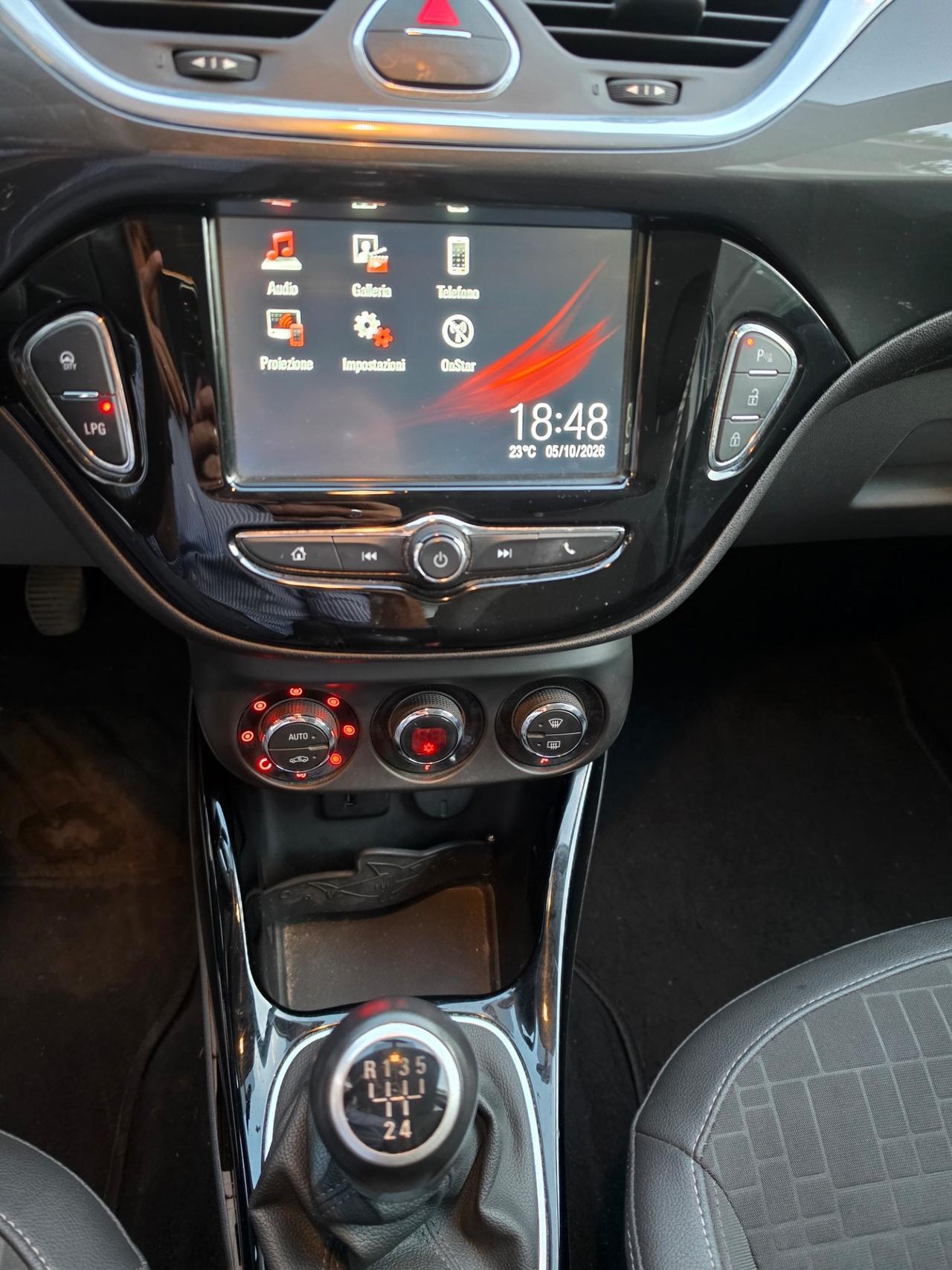 Opel Corsa 1.4 90CV GPL Tech 5 porte Innovation
