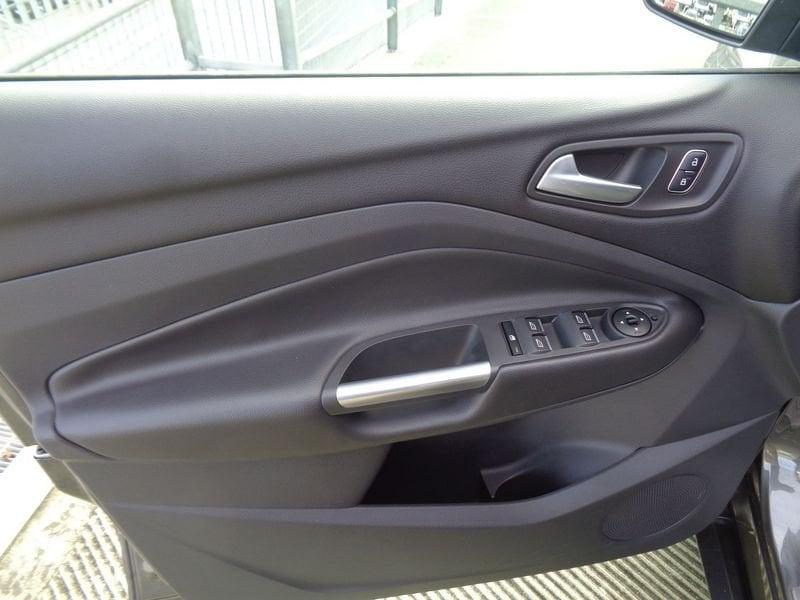 Ford Kuga Kuga 2.0 TDCI 150 CV S&S 4WD ST-Line